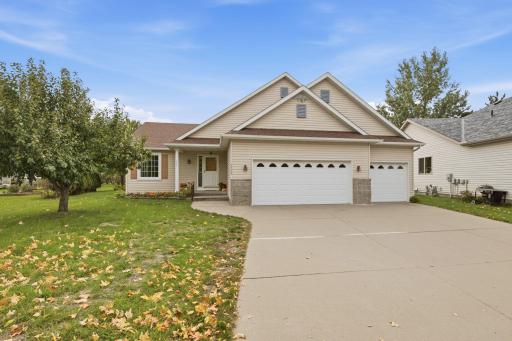 5524 Knollwood Drive, Saint Cloud, MN 56303