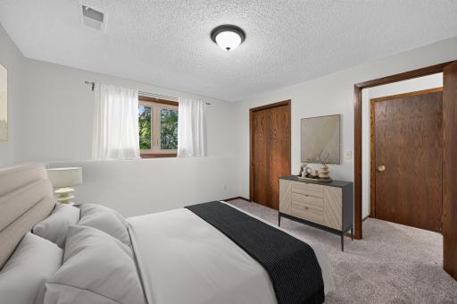 11043 98th Place N, Maple Grove, MN 55369