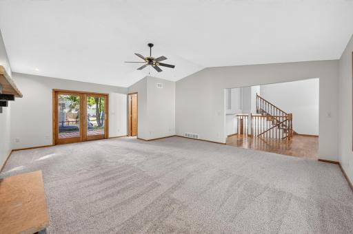11043 98th Place N, Maple Grove, MN 55369