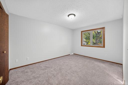 11043 98th Place N, Maple Grove, MN 55369