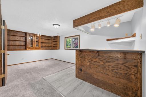 11043 98th Place N, Maple Grove, MN 55369