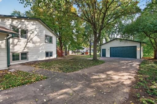 11043 98th Place N, Maple Grove, MN 55369