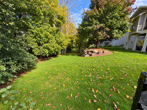 17276 62nd Avenue N, Maple Grove, MN 55311