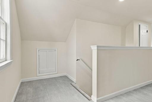 40-web-or-mls-3746_Russell_Avenue_North_Minneapolis_03026.jpg