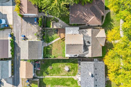 906 Sherwood Avenue, Saint Paul, MN 55106
