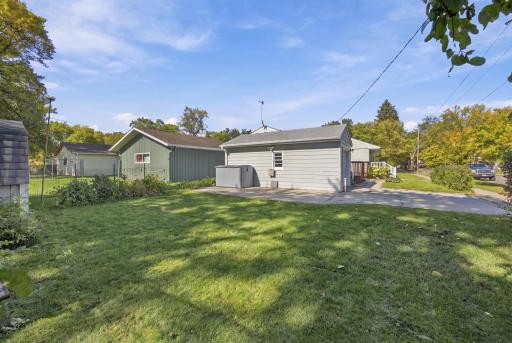 809 16th Street S, Fargo, ND 58103