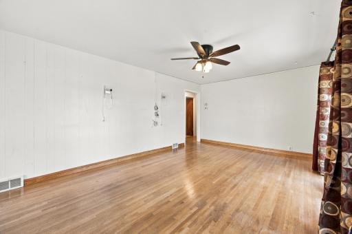 809 16th Street S, Fargo, ND 58103