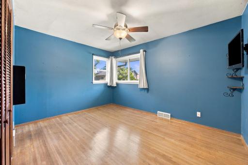 809 16th Street S, Fargo, ND 58103
