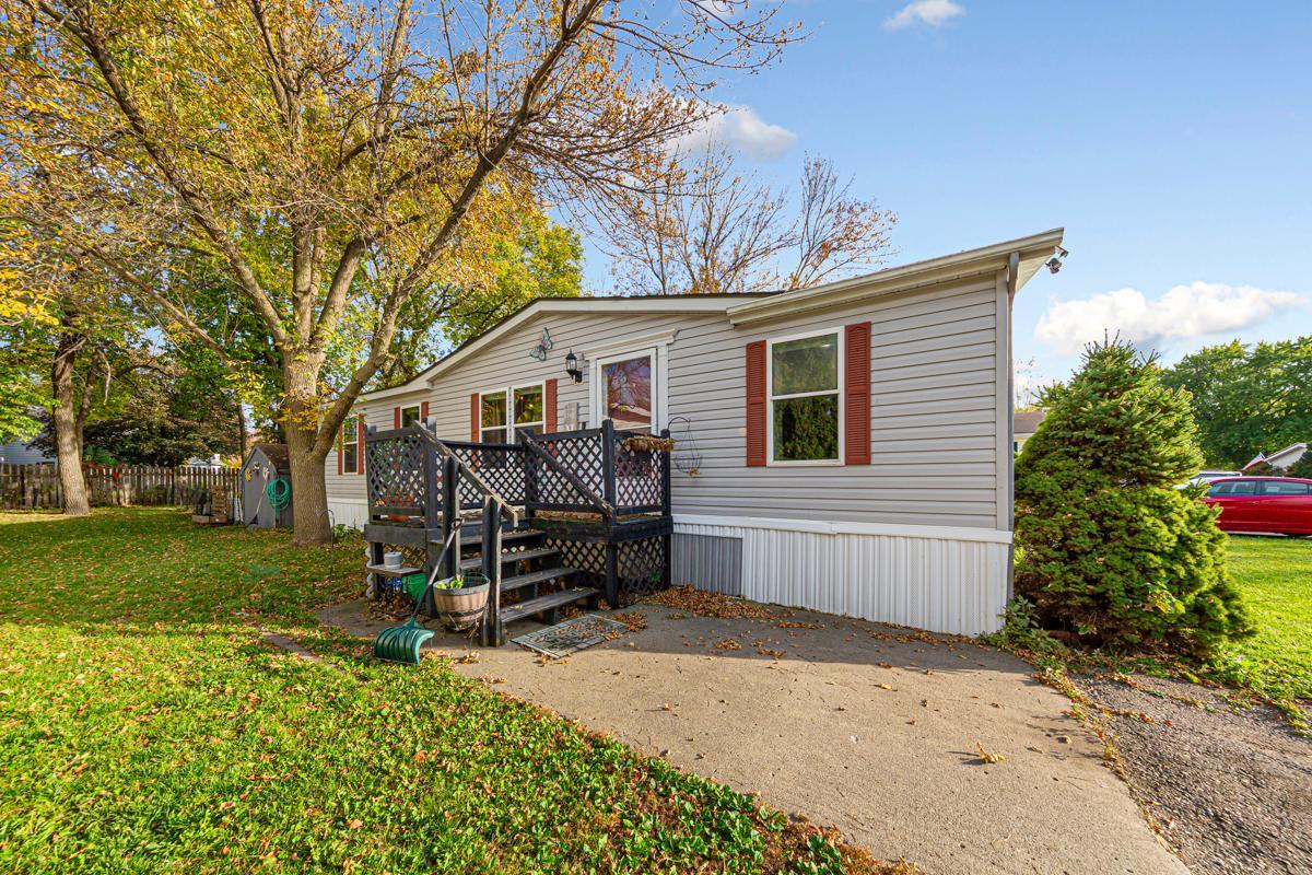 Property photo for 107 Hilton Court, Mankato, MN 56001