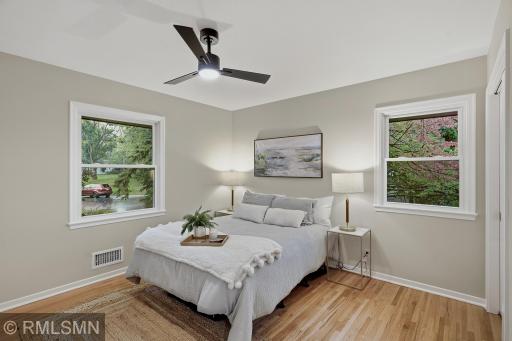 New fan lighting with remote to change light hues and fan speeds