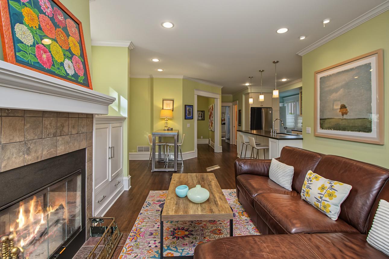 Excellent family room