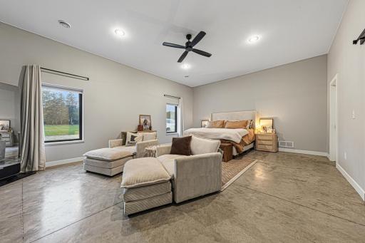 7403 SE 89th Avenue, Claremont, MN 55924
