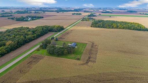 7403 SE 89th Avenue, Claremont, MN 55924
