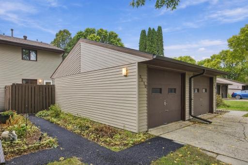 3218 2nd Street N, Fargo, ND 58102