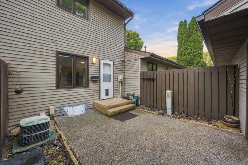 3218 2nd Street N, Fargo, ND 58102