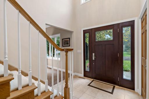 3402 Fairfax Lane, Woodbury, MN 55129