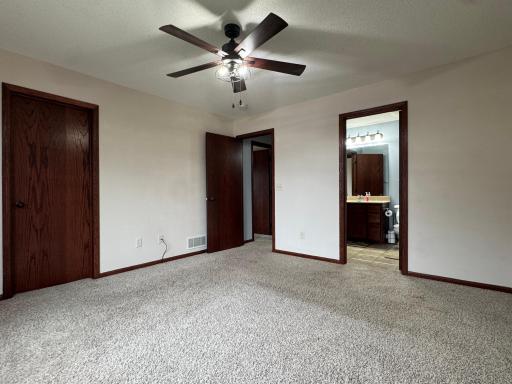 100 Olympic Court, Mankato, MN 56001