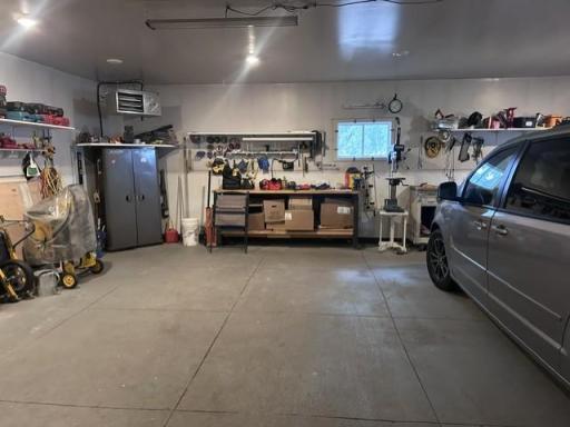 911 3rd Avenue NW, Austin, MN 55912