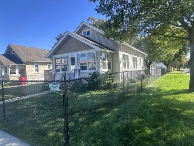 911 3rd Avenue NW, Austin, MN 55912