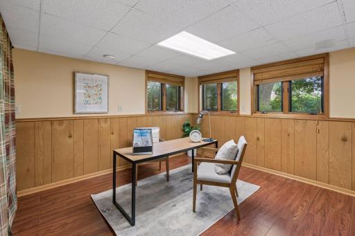 707 Hamline Avenue S, Saint Paul, MN 55116
