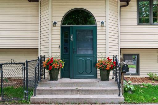 707 Hamline Avenue S, Saint Paul, MN 55116