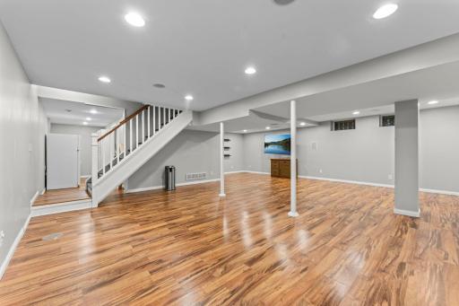 6453 134th Street W, Apple Valley, MN 55124