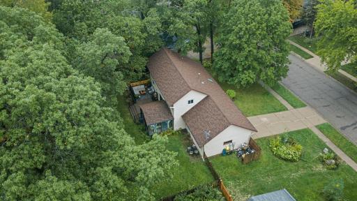 Welcome home to 6453 134th St. in Apple Valley (roof replaced in 2019)