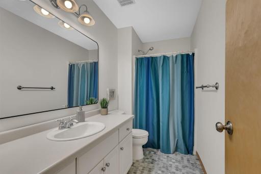 1529 Camden Woods Terrace, Saint Cloud, MN 56301
