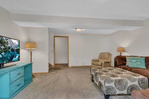 1529 Camden Woods Terrace, Saint Cloud, MN 56301