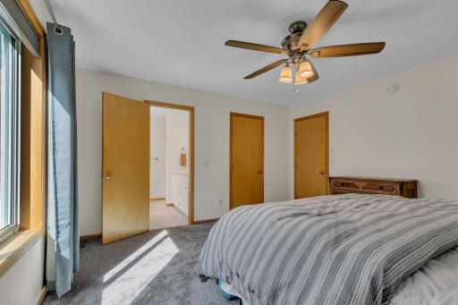 1529 Camden Woods Terrace, Saint Cloud, MN 56301