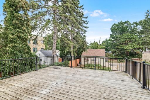 1977 Grand Avenue, Saint Paul, MN 55105