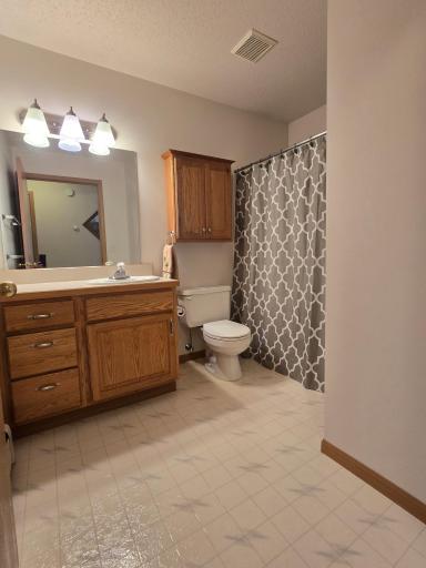 405 Clausen Avenue SW, 5, Bemidji, MN 56601
