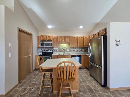 405 Clausen Avenue SW, 5, Bemidji, MN 56601