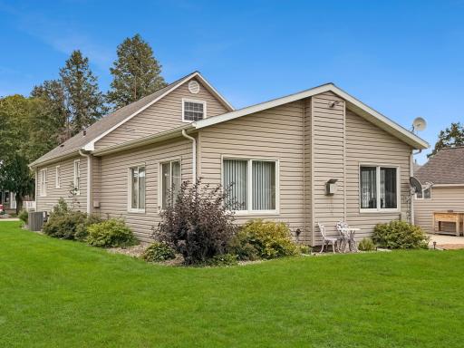 1221 Mechanic Street, Edgerton, MN 56128