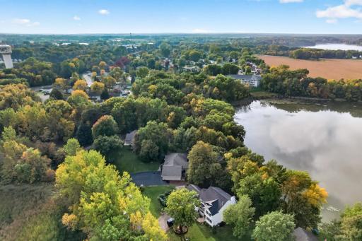 11140 Lake Pointe Drive, Chisago City, MN 55013