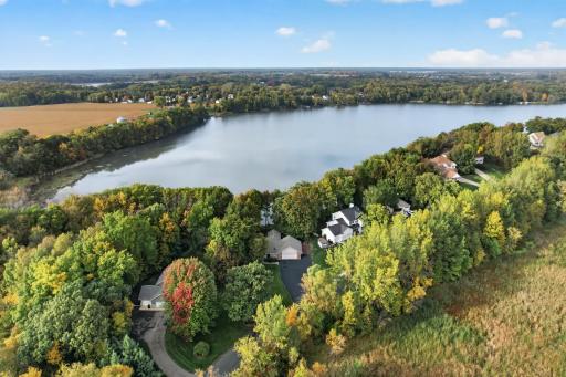 11140 Lake Pointe Drive, Chisago City, MN 55013