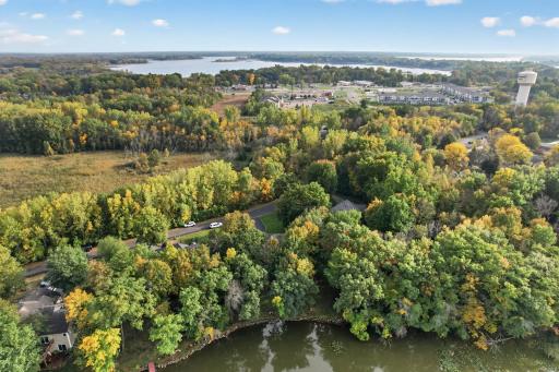11140 Lake Pointe Drive, Chisago City, MN 55013