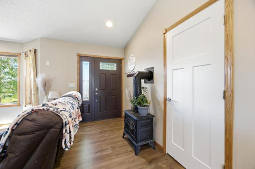 5606 57 1/2 Avenue N, Harwood, ND 58042