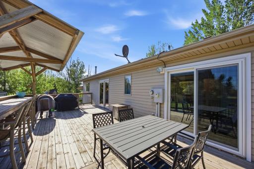 5606 57 1/2 Avenue N, Harwood, ND 58042