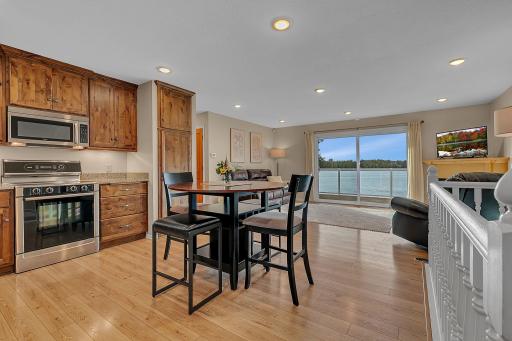 Seamless flow from the kitchen/dining - more of the fabulous view!