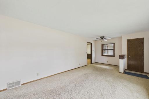 4-web-or-mls-CAM06272G6-PR0152-STILL002.jpg