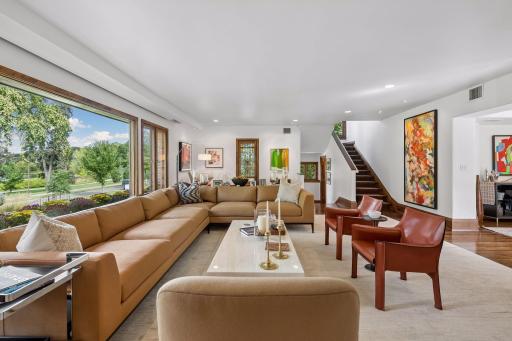 2409 E Lake Of The Isles Parkway, Minneapolis, MN 55405