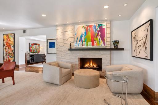 2409 E Lake Of The Isles Parkway, Minneapolis, MN 55405