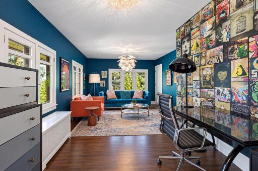 2409 E Lake Of The Isles Parkway, Minneapolis, MN 55405