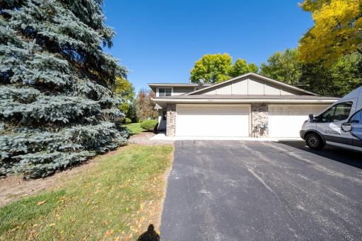 13642 86th Avenue N, Maple Grove, MN 55369