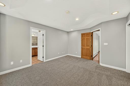 215 Highland Court SW, Rochester, MN 55902