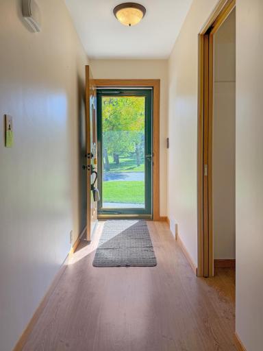 207 E Hollett Street, Tracy, MN 56175