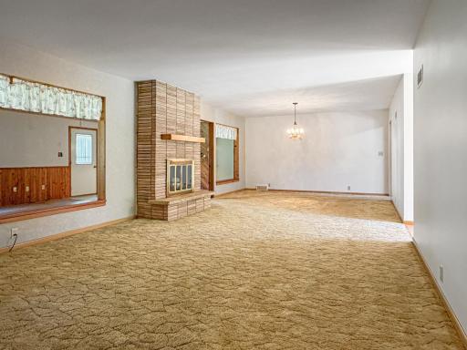 207 E Hollett Street, Tracy, MN 56175
