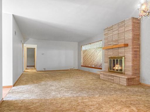 207 E Hollett Street, Tracy, MN 56175