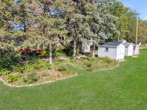 207 E Hollett Street, Tracy, MN 56175